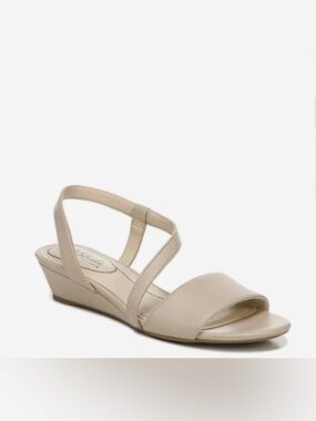 Life stride Yasmine Wedge Sandal NEW